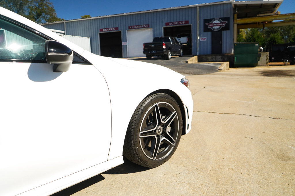Used 2022 Mercedes-Benz CLA 250 4MATIC image 19