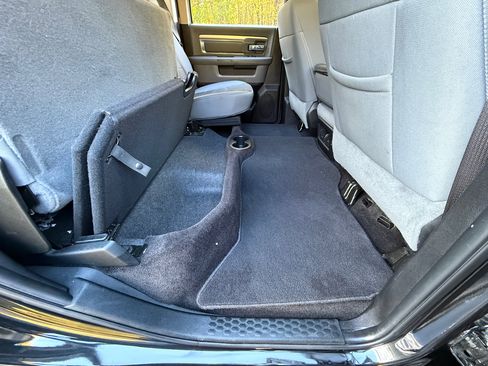 Used 2018 RAM 1500 Big Horn image 38