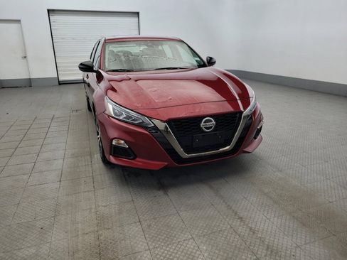 Used 2020 Nissan Altima 2.5 SR w/ Premium Package AWD/4WD image 14