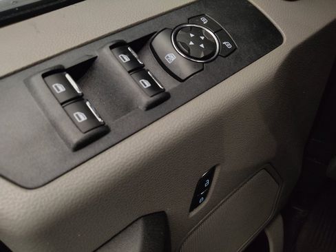 Used 2022 Ford F250 XL w/ Power Equipment Group RWD image 27