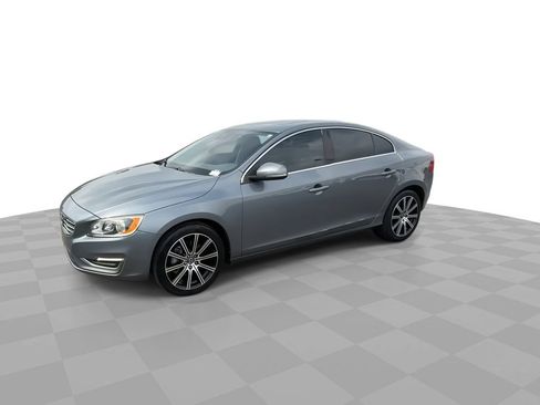 Used 2017 Volvo S60 T5 Inscription w/ Technology Package AWD/4WD image 8