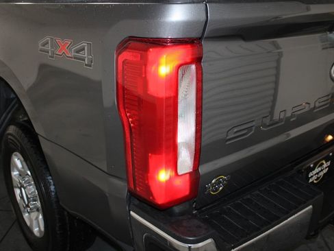 Used 2024 Ford F250 XLT image 54