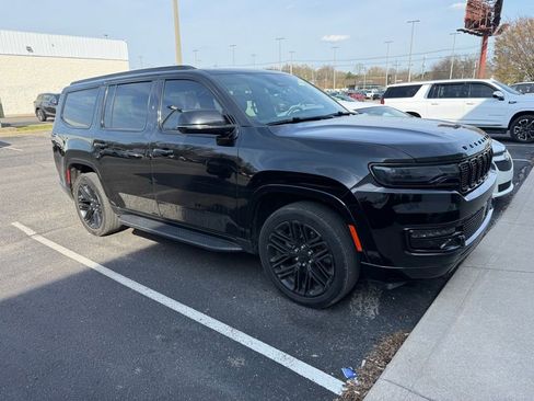 Used 2022 Jeep Wagoneer Series II image 1