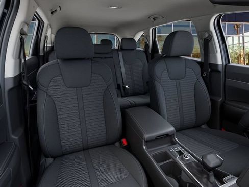 New 2026 Kia Sorento LX FWD image 15