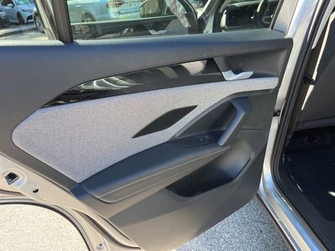 New 2026 Volkswagen Tiguan S image 10