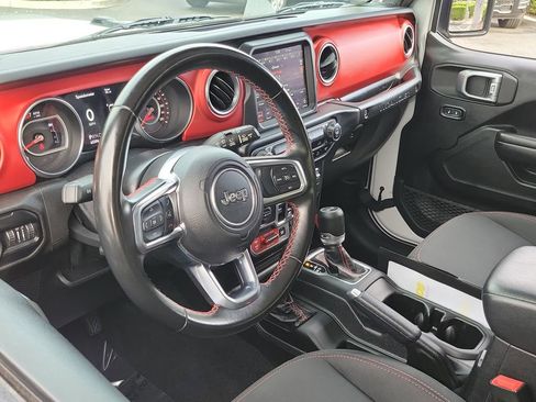 Certified 2020 Jeep Wrangler Unlimited Rubicon image 3