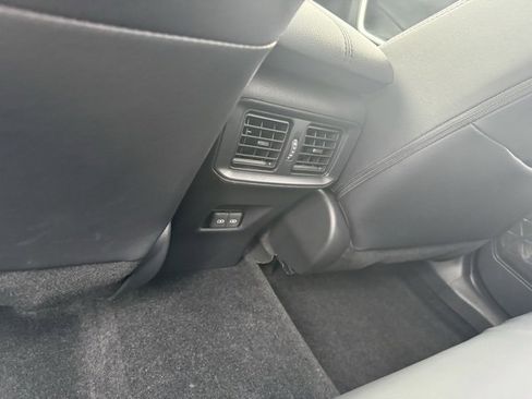 Certified 2022 Toyota RAV4 Limited image 9