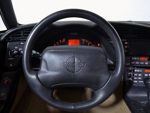 Used 1996 Chevrolet Corvette Coupe RWD image 22