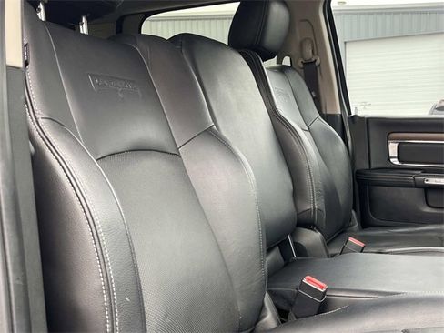 Used 2016 RAM 2500 Laramie image 25