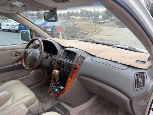 Used 2001 Lexus RX 300 image 14