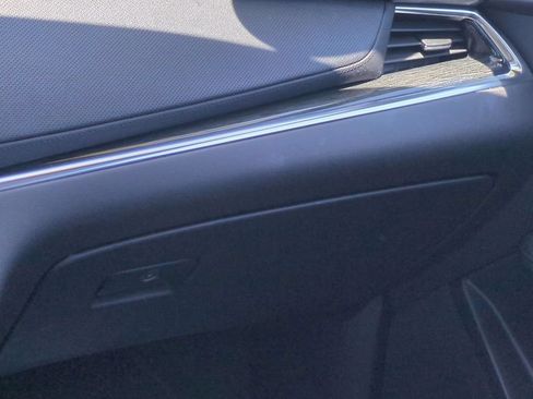 Used 2022 Cadillac XT5 Premium Luxury AWD/4WD image 29