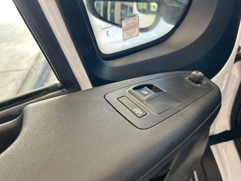 Used 2024 RAM ProMaster 3500 w/ Delivery Van Package image 31