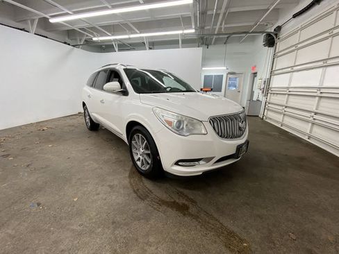 Used 2014 Buick Enclave Leather w/ Trailering Provision Package image 8