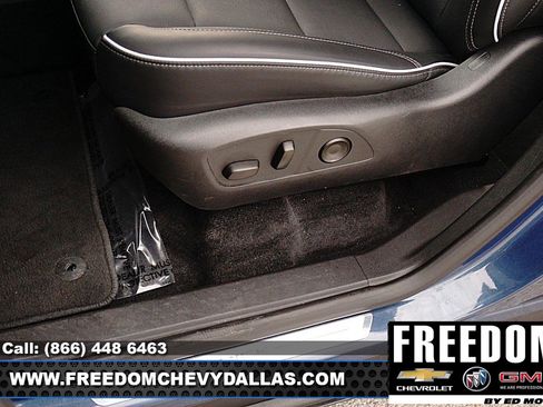 Used 2025 Buick Enclave Preferred image 31