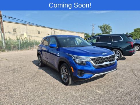 Used 2022 Kia Seltos LX AWD/4WD image 8