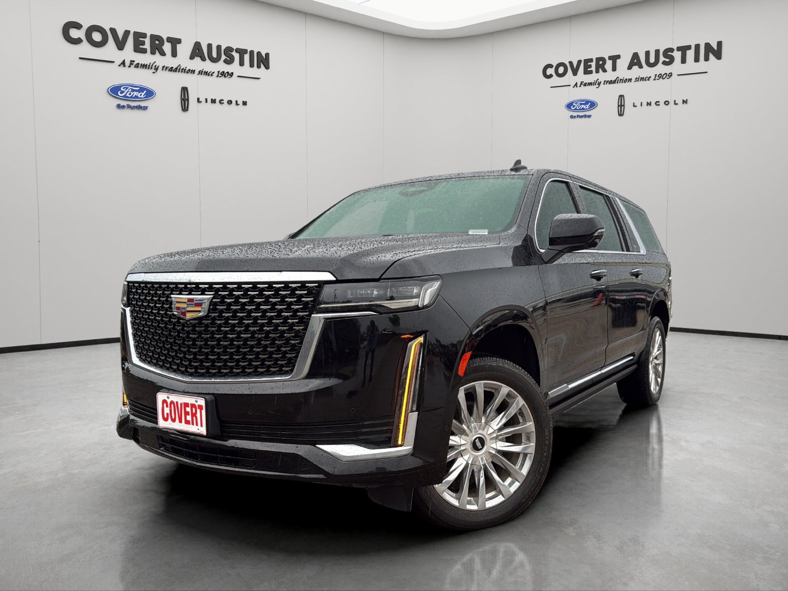 Used 2024 Cadillac Escalade ESV Premium Luxury w/ Performance Package AWD/4WD image 1