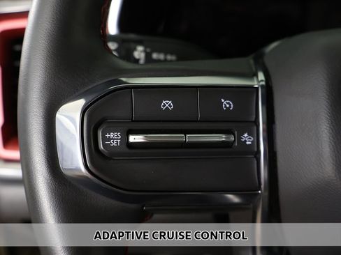 Used 2023 GMC Canyon AT4X AWD/4WD image 5