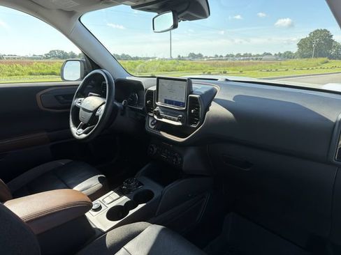 Used 2021 Ford Bronco Sport Outer Banks AWD/4WD image 18