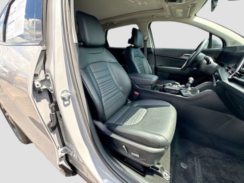 Used 2024 Kia Sportage SX FWD image 33