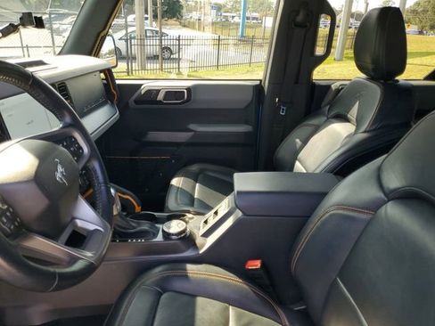Used 2023 Ford Bronco Badlands AWD/4WD image 11