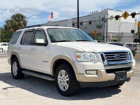 Used 2008 Ford Explorer Eddie Bauer image 7