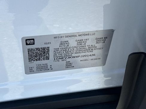 Used 2023 Chevrolet Traverse RS AWD/4WD image 32