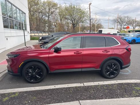 Used 2023 Honda CR-V Sport Touring image 3