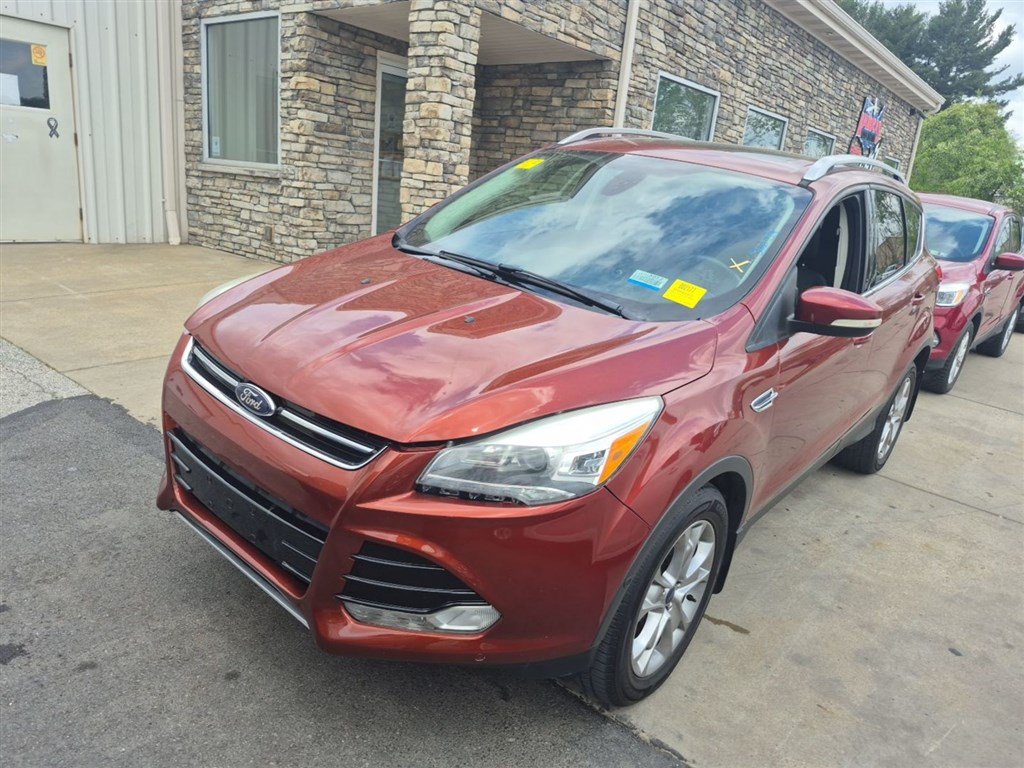 Used 2016 Ford Escape Titanium w/ Equipment Group 301A AWD/4WD image 1