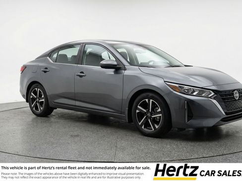 Used 2025 Nissan Sentra SV image 1