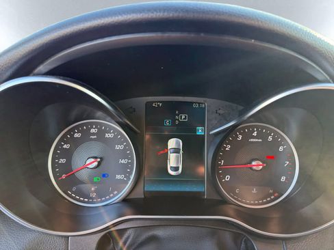 Used 2019 Mercedes-Benz C 300 4MATIC Coupe image 4