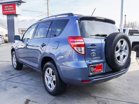 Used 2009 Toyota RAV4 4WD image 6