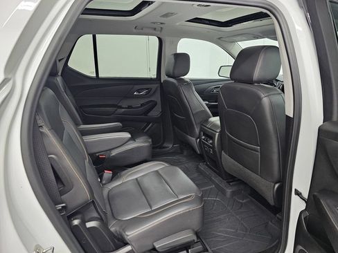 Used 2021 Chevrolet Traverse Premier w/ Redline Edition AWD/4WD image 29