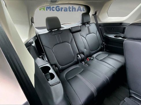 Used 2025 Honda Pilot EX-L image 26