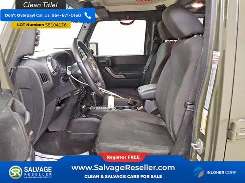 Used 2015 Jeep Wrangler Unlimited Sport w/ Quick Order Package 24S AWD/4WD image 9