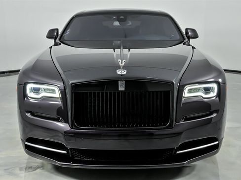 Used 2018 Rolls-Royce Wraith RWD image 4