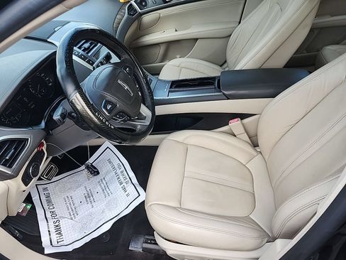 Used 2019 Lincoln MKZ Reserve w/ Reserve Plus Package FWD image 5