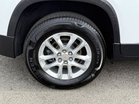 Used 2019 Chevrolet Traverse LT image 14