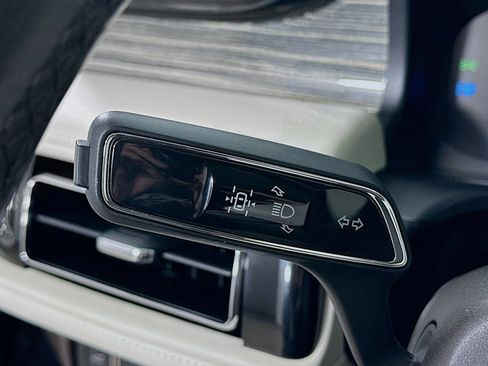 Used 2020 Lincoln Aviator Black Label Grand Touring w/ Class IV Trailer Tow Package AWD/4WD image 21