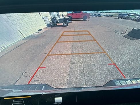 Used 2021 GMC Canyon Denali image 10