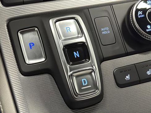 Used 2025 Hyundai Palisade Calligraphy image 19