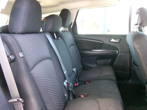 Used 2013 Dodge Journey American Value Package w/ Flexible Seating Group FWD image 26
