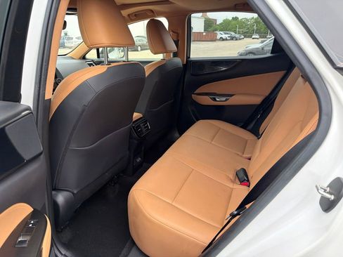 Used 2025 Lexus NX 250 FWD w/ Accessory Package (2T) image 9