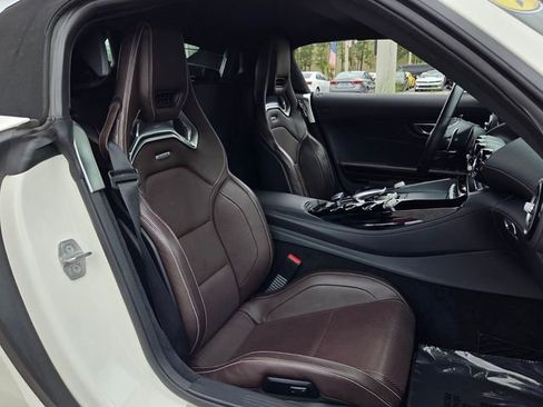 Used 2019 Mercedes-Benz AMG GT Roadster image 18