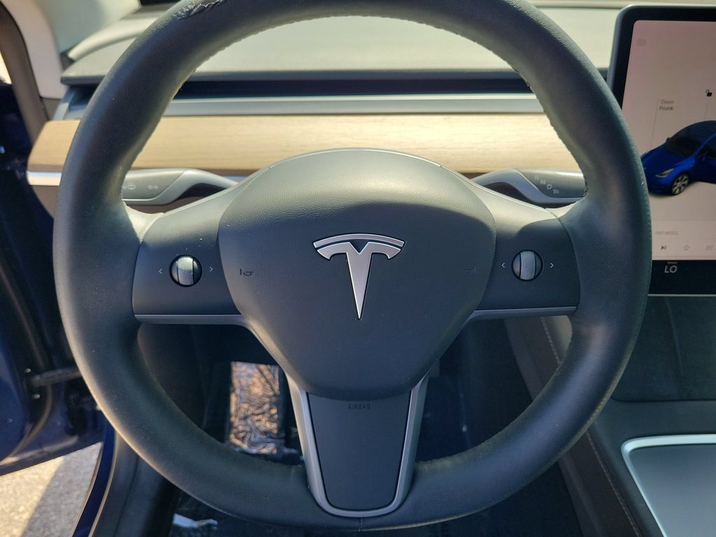 Used 2021 Tesla Model Y 2WD image 18