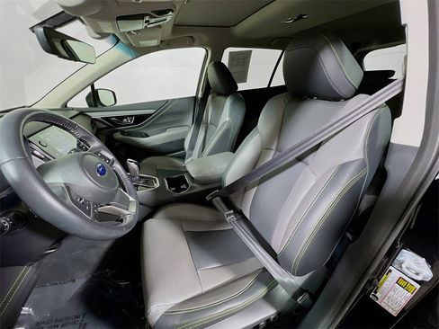 Certified 2022 Subaru Outback Onyx Edition XT w/ Popular Package #2 image 19