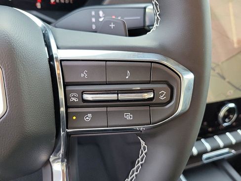 New 2026 GMC Acadia Denali w/ Super Cruise Package image 23