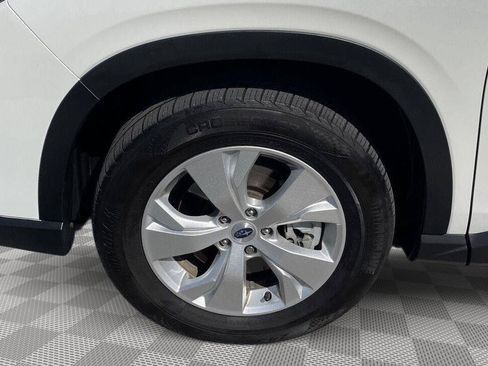 Used 2023 Subaru Ascent 8-Passenger AWD/4WD image 7