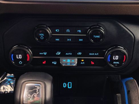 Used 2023 Ford Bronco Outer Banks image 42