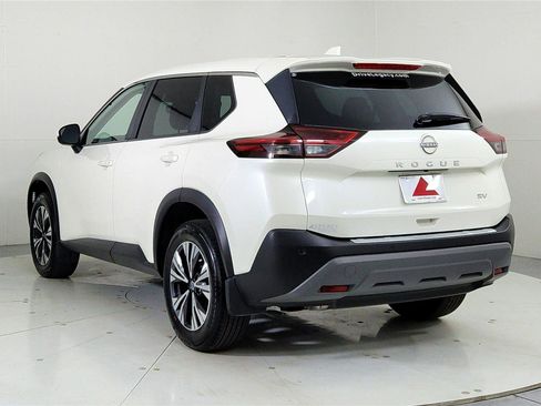 Certified 2023 Nissan Rogue SV image 5