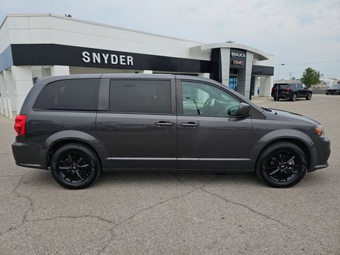 Used 2020 Dodge Grand Caravan GT FWD image 1